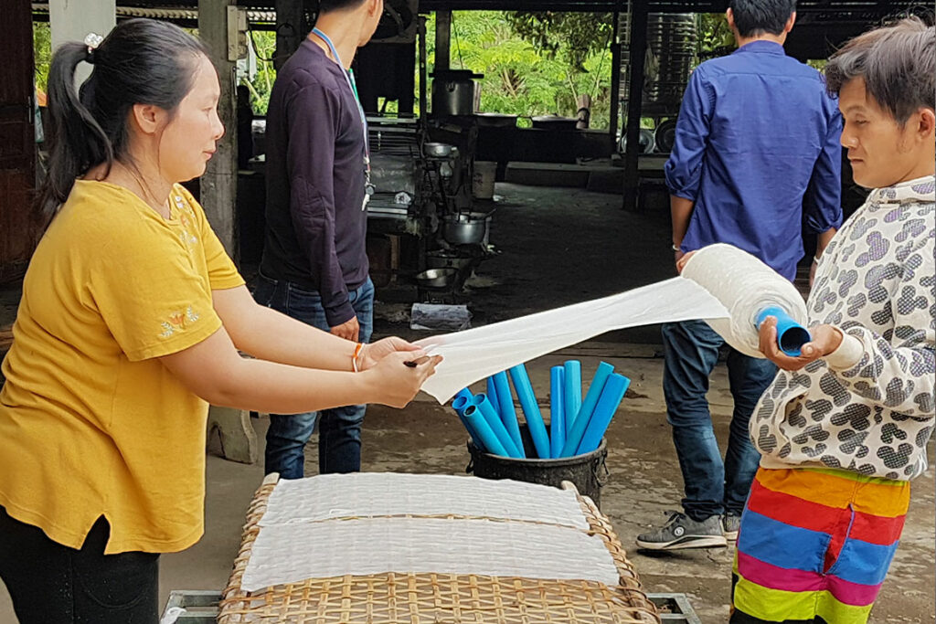 HDBF – Taste of Laos: Street Food, Märkte & Lokale Spezialitäten – Halbtags